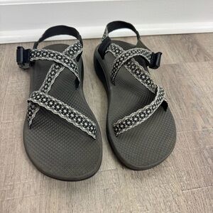 Chaco Z/Cloud Strappy Sandal Women’s Size 10 Black White Water Hiking Shoe